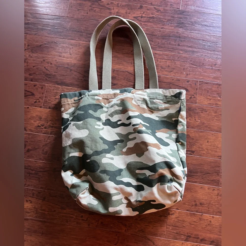 BAGGU Canvas Camo Tote Shoulder Bag - Picture 1 of 10